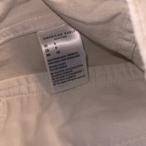 American Eagle AE Cropped white Denim Jacket women’s size small - Picture 6 of 7
